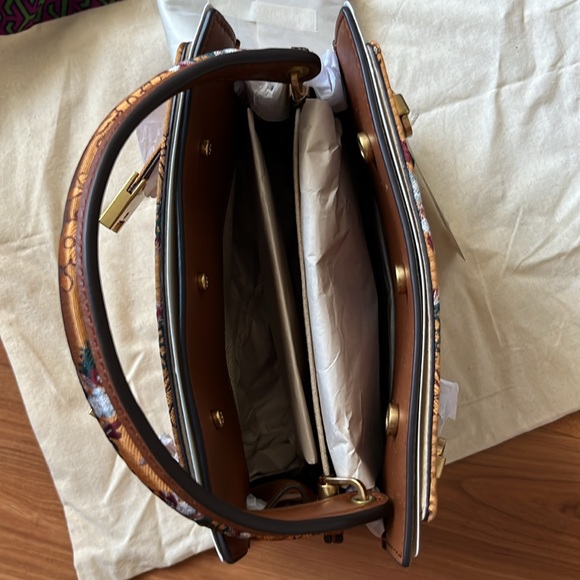 Tory Burch Lee Radziwill Petite Double Bag - Picture 8 of 9